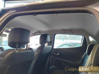 RENAULT Clio usata, con Park Distance Control