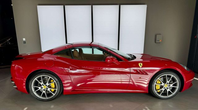 FERRARI California usata, con Controllo trazione
