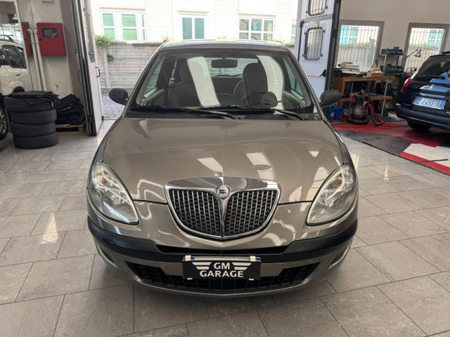 LANCIA Ypsilon usata, con Airbag