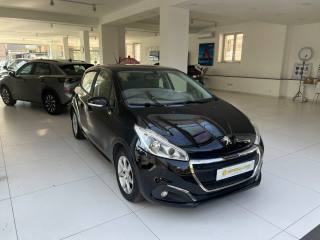 PEUGEOT 208 usata, con Alzacristalli elettrici