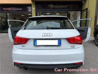 AUDI A1 usata, con Autoradio