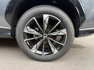 MG HS usata, con Fendinebbia