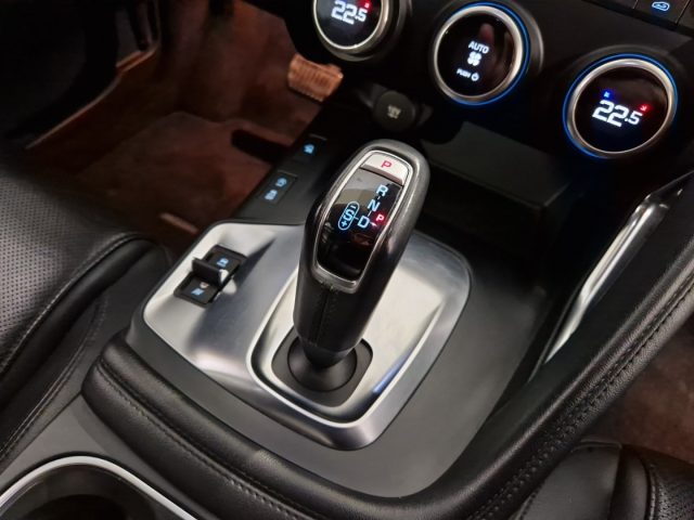 JAGUAR E-Pace usata, con Servosterzo