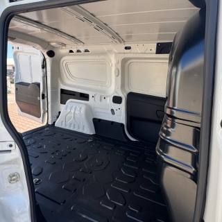 FIAT Doblo usata, con Bluetooth