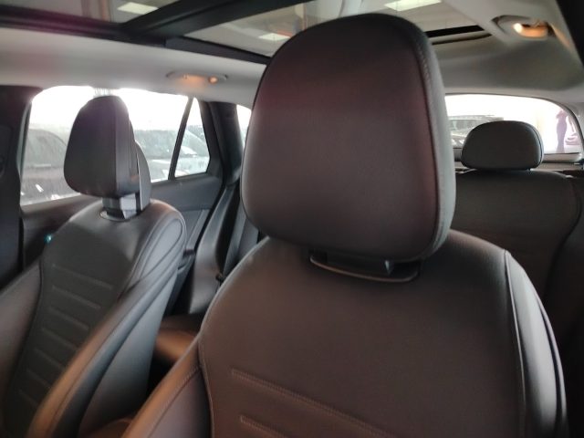 MERCEDES-BENZ GLC 300 usata, con Autoradio digitale