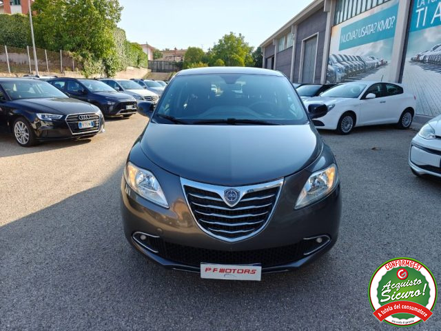 LANCIA Ypsilon usata, con ABS