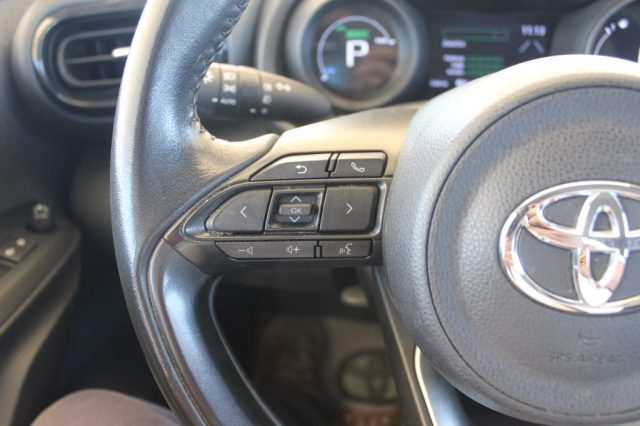 TOYOTA Yaris usata, con Sensore di luce