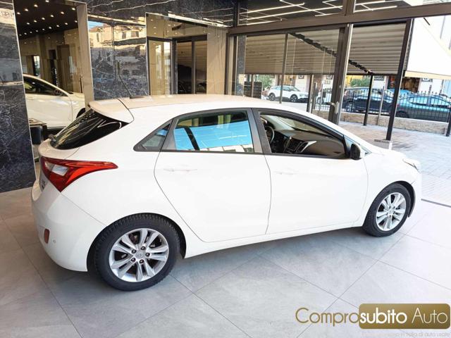 HYUNDAI i30 usata, con Antifurto