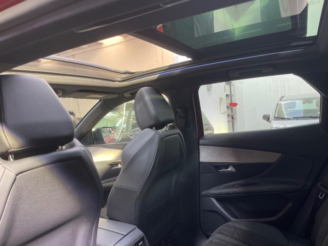 PEUGEOT 3008 usata, con Fari LED