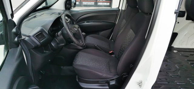 OPEL Combo usata, con Servosterzo