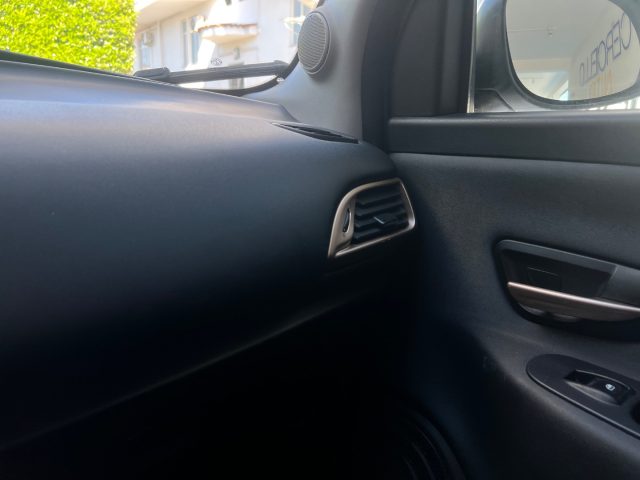 LANCIA Ypsilon usata, con Apple CarPlay
