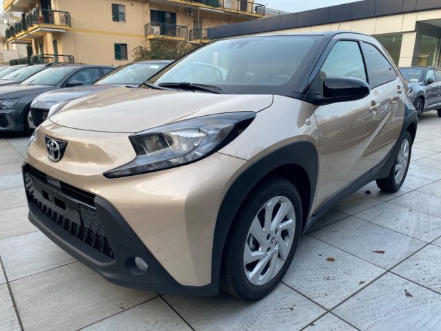 TOYOTA Aygo X usata, con Autoradio