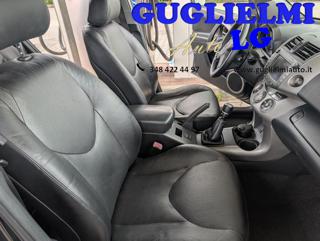 TOYOTA RAV 4 usata, con Specchietti laterali elettrici