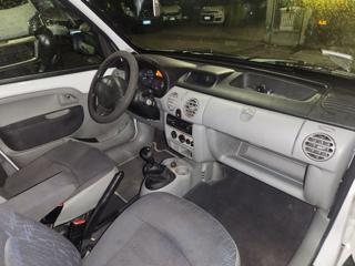RENAULT Kangoo usata 6