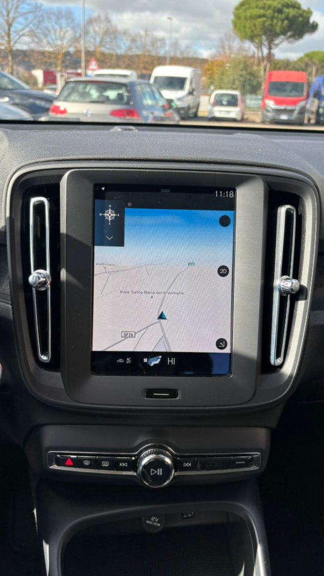 VOLVO XC40 usata, con Controllo elettronico della corsia