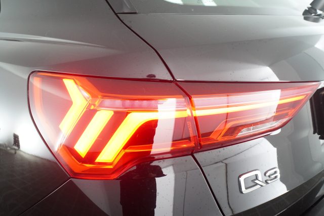 AUDI Q3 usata 15