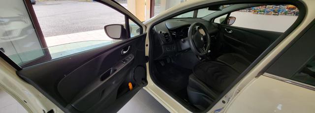 RENAULT Clio usata, con Autoradio
