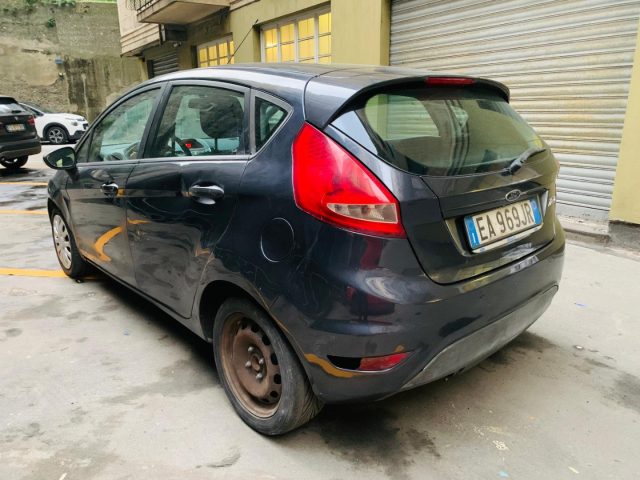FORD Fiesta usata, con Airbag laterali
