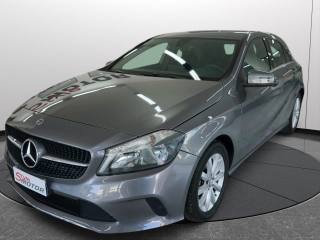 MERCEDES-BENZ A 160 usata, con Specchietti laterali elettrici