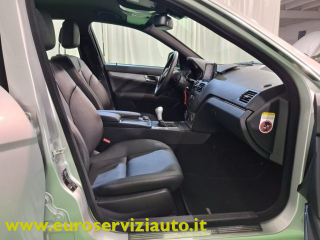 MERCEDES-BENZ C 200 usata, con Airbag testa