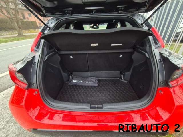 TOYOTA Yaris usata, con Fendinebbia