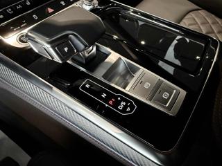 AUDI Q8 usata, con USB