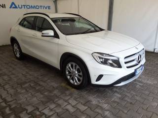 MERCEDES-BENZ GLA 200 usata, con Airbag