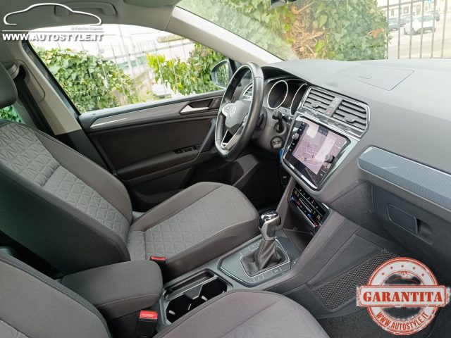 VOLKSWAGEN Tiguan usata, con Climatizzatore automatico, 3 zone