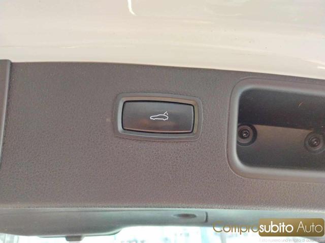 PORSCHE Macan usata 37