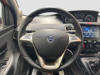 LANCIA Ypsilon usata, con Lettore CD