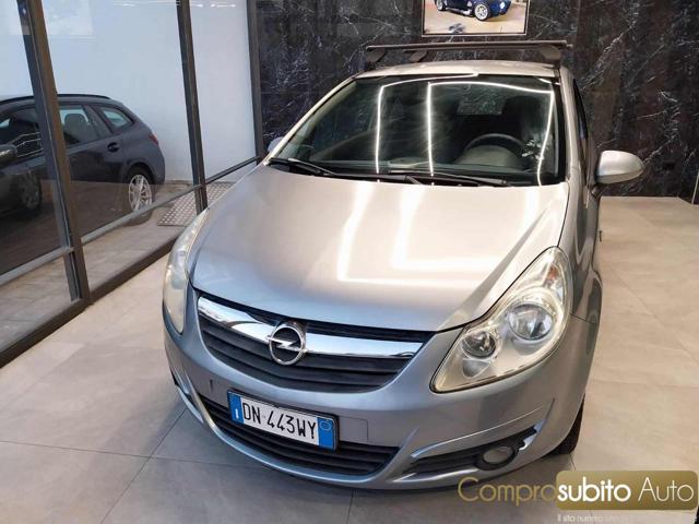 OPEL Corsa usata, con Airbag