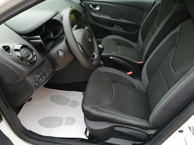 RENAULT Clio usata, con Boardcomputer