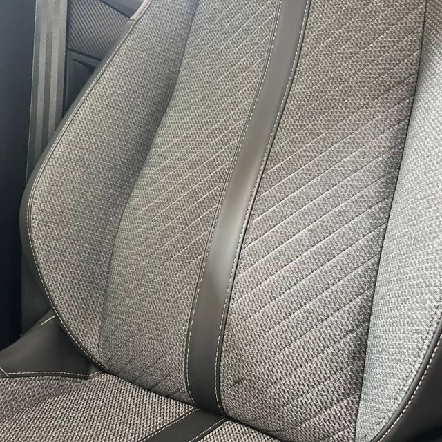 PEUGEOT 2008 usata, con Controllo automatico clima