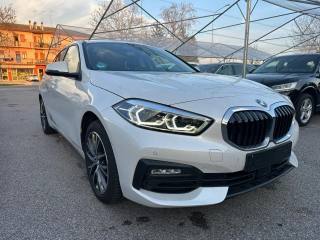 BMW 118 i 5p. Advantage Led Navi Autromatica
