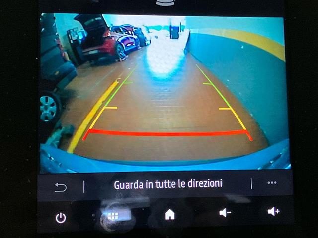 RENAULT Captur usata, con USB