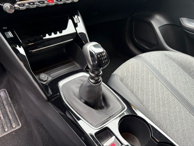 PEUGEOT 208 usata, con ESP