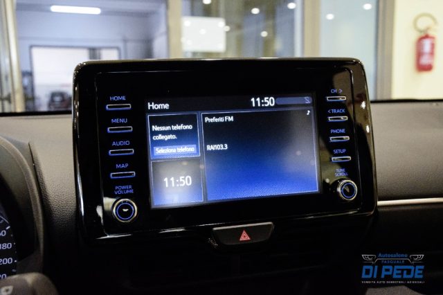 TOYOTA Yaris usata, con Isofix