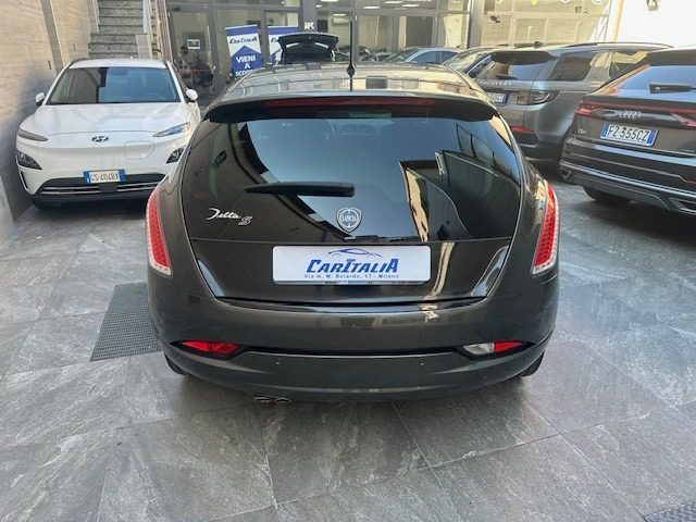 LANCIA Delta usata, con Boardcomputer
