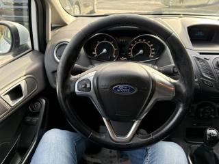 FORD Fiesta usata, con ESP