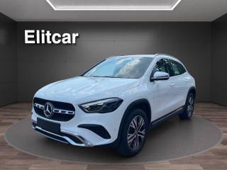 MERCEDES-BENZ GLA 180 Automatic Progressive Advanced