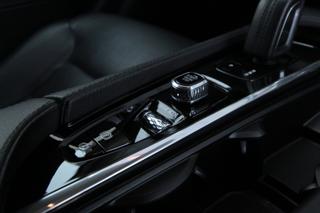 VOLVO XC90 usata, con Fari Xenon