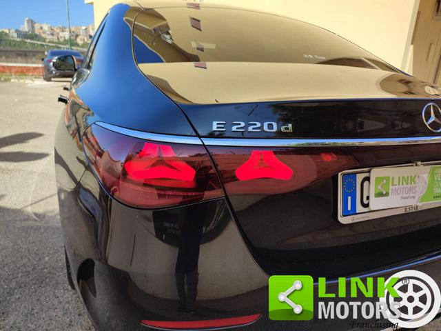 MERCEDES-BENZ E 220 usata, con Servosterzo