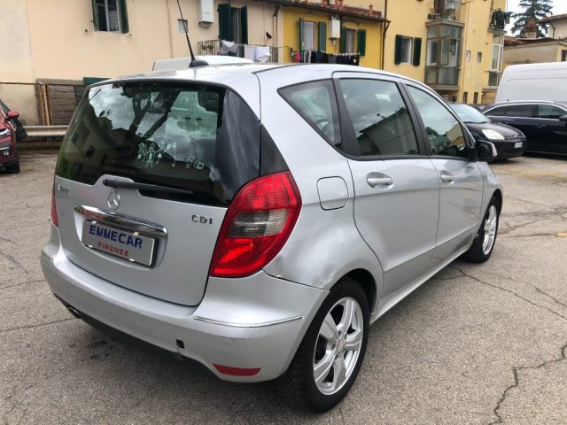 MERCEDES-BENZ A 180 usata, con Autoradio