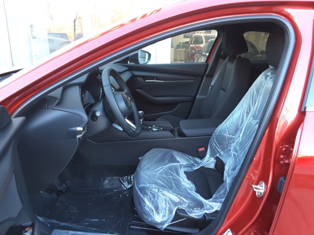 MAZDA 3 usata, con Autoradio