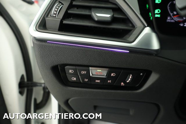 BMW 320 usata, con Fendinebbia