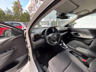 TOYOTA Yaris usata, con Vivavoce
