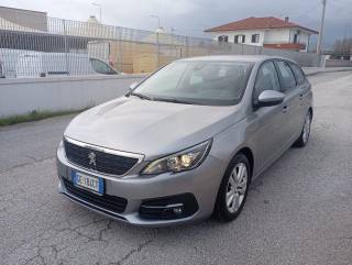 PEUGEOT 308 usata, con Airbag