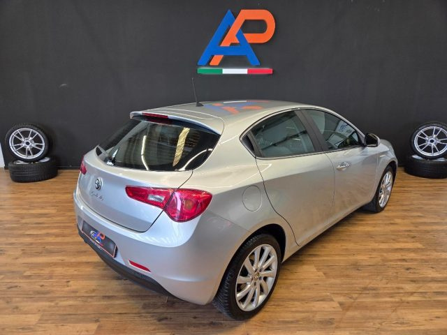 ALFA ROMEO Giulietta usata, con Airbag Passeggero
