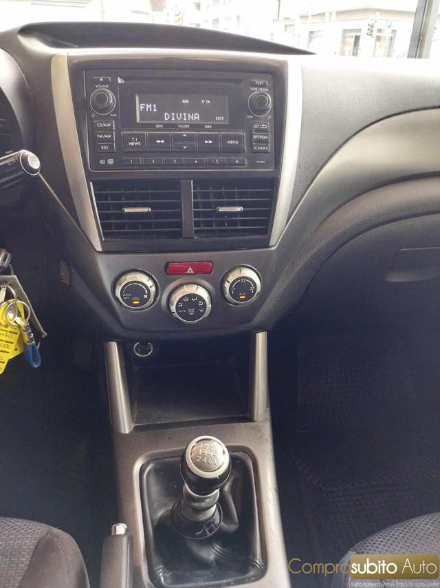 SUBARU Forester usata, con Tettuccio apribile