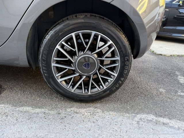 LANCIA Ypsilon usata, con Servosterzo